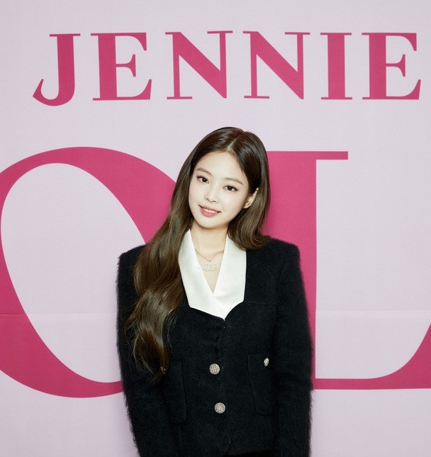 10月女团个人排名出炉!jennie重回一位,oh my girl势不可挡